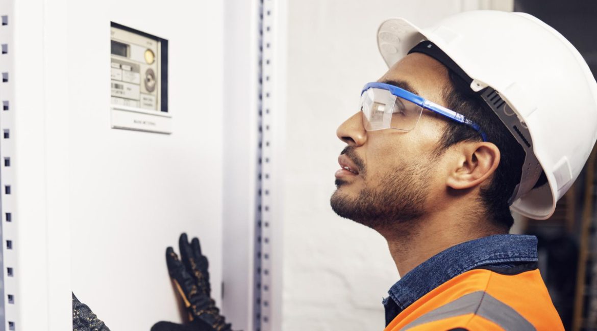 mantenimiento de tableros eléctricos regular