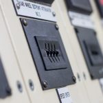 Fabricación de un tablero NAB 418 con interruptor termomagnético de 100 AMP