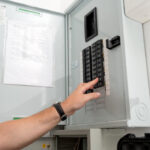 ¿Cuál es la vida útil de un tablero eléctrico?